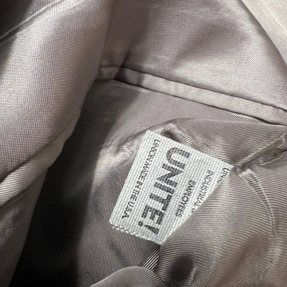 Gent’s Hart Schaffner Marx Custom Suit:  51” Chest,  43” Waist